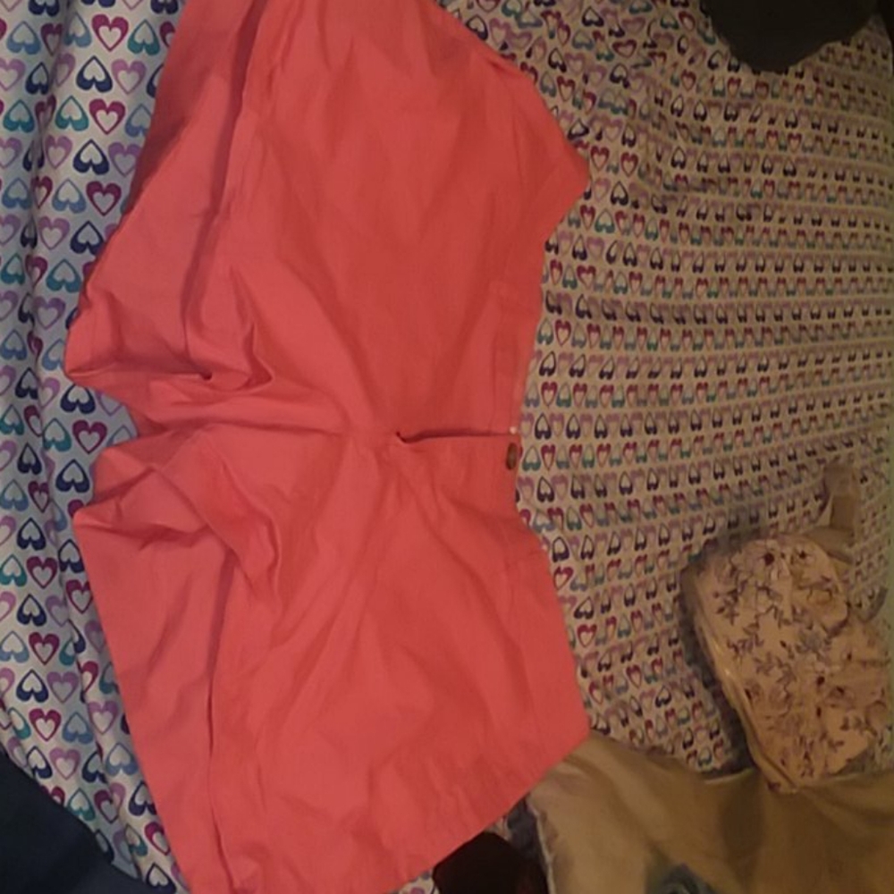 Samon shorts